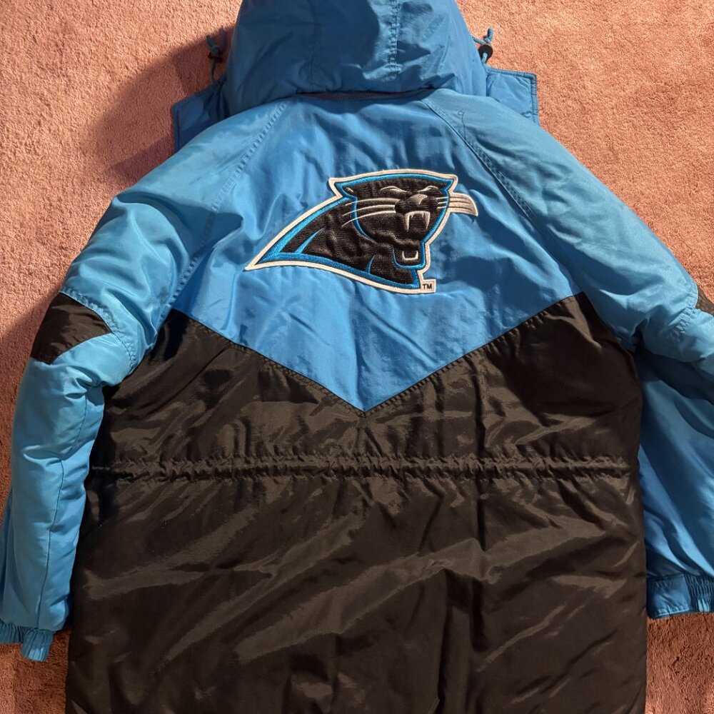 Vintage Game Day Carolina Panthers Embroidered Puffer‎ Jaceket - Picture 2 of 6
